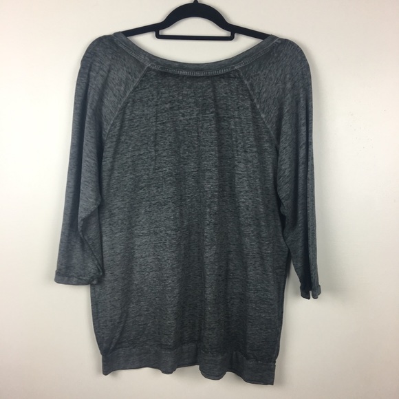 Harry Potter Hogwarts Graphic Tee - Picture 2 of 2